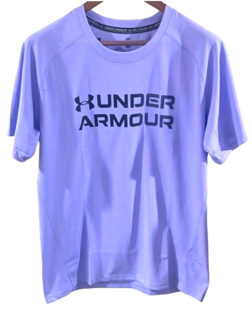 Under Armour Short-Sleeve Athletic T-Shirt Size Men’s Medium (NWT)